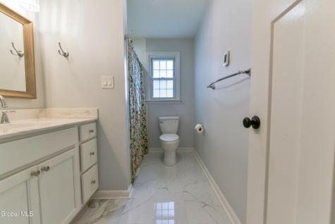 6 Marriner Avenue Colonie NY 12205