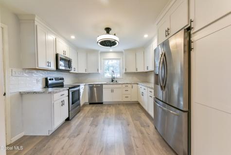 6 Marriner Avenue Colonie NY 12205