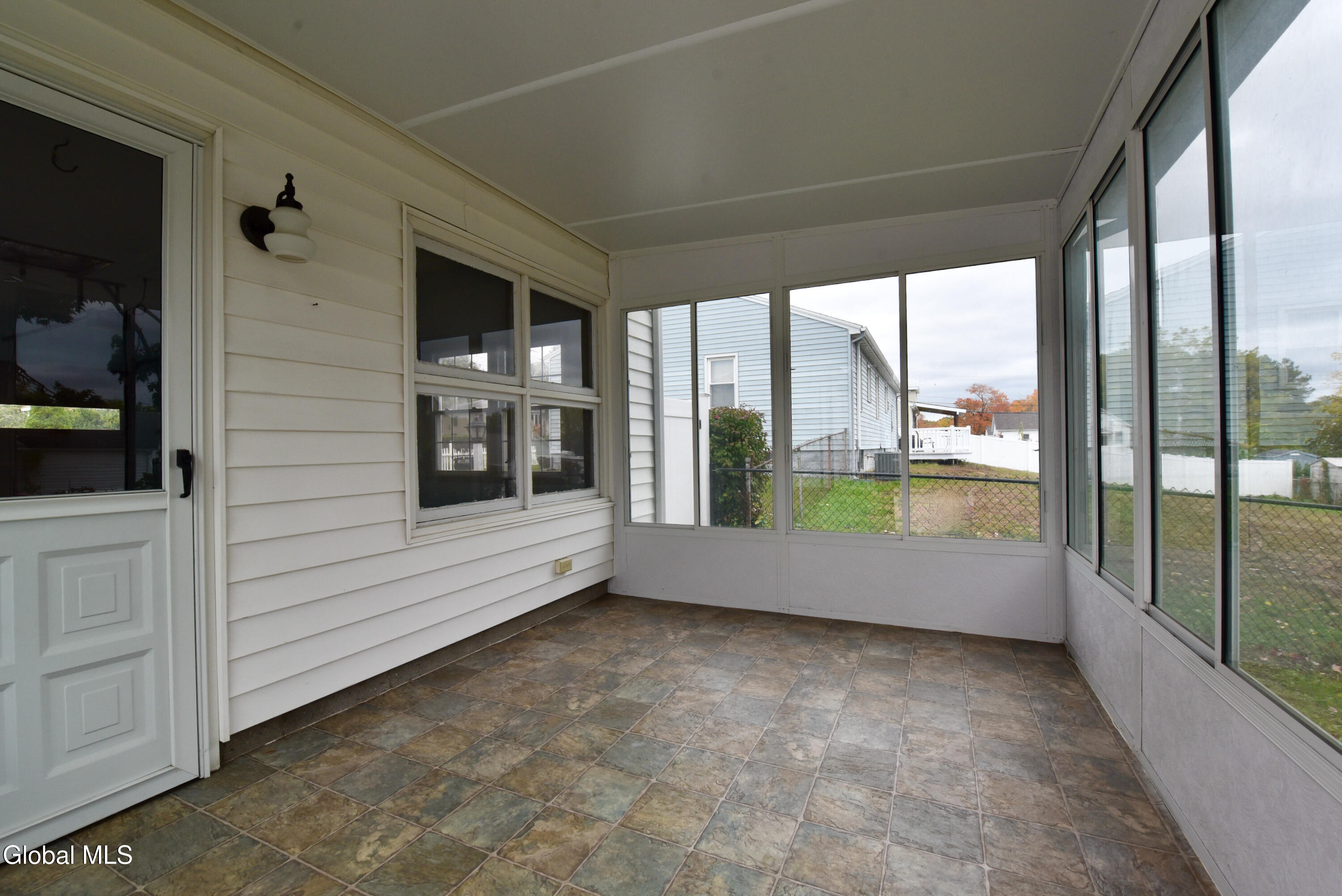 6 Marriner Avenue Colonie NY 12205