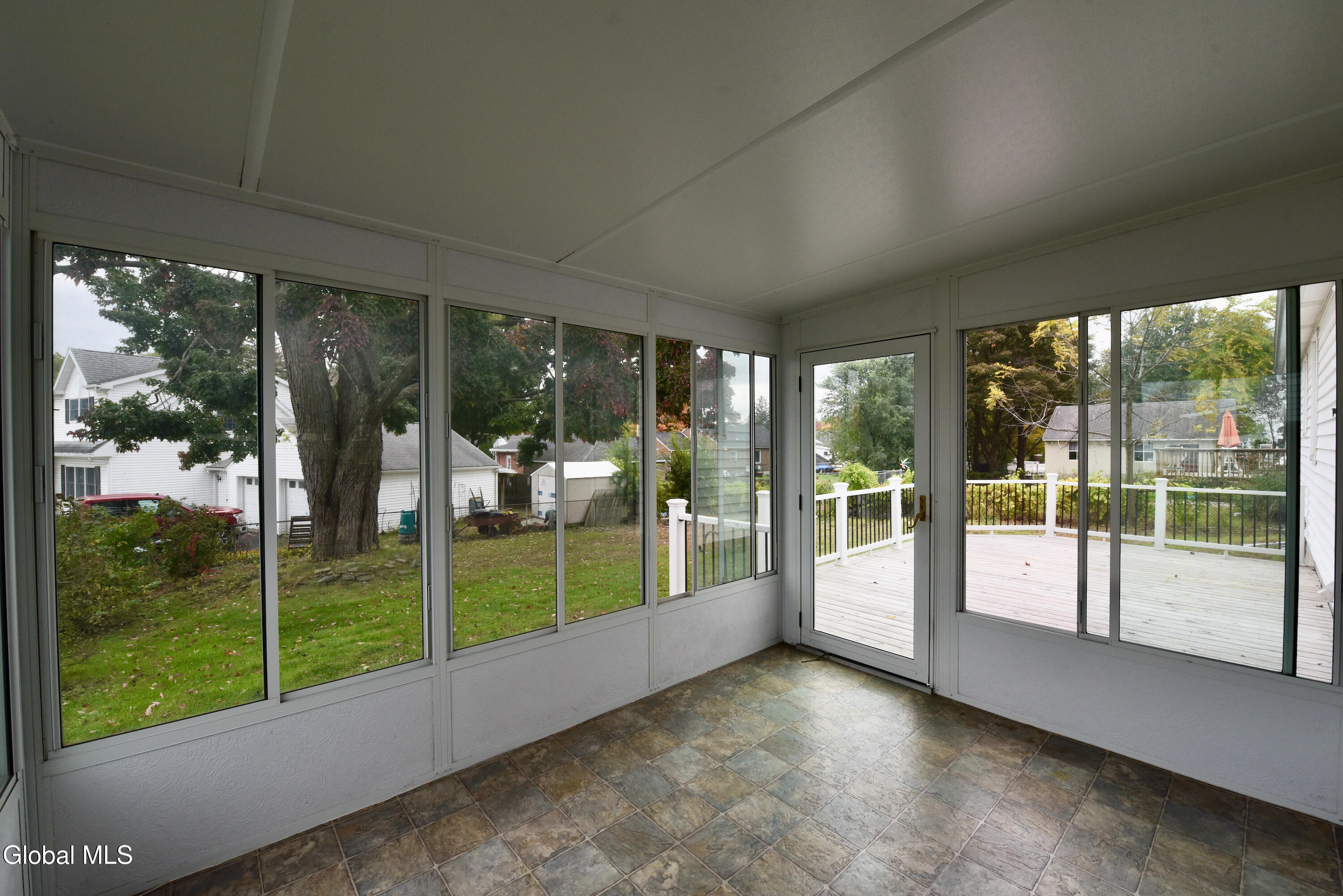 6 Marriner Avenue Colonie NY 12205