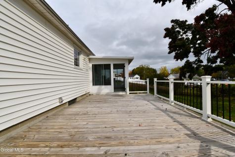 6 Marriner Avenue Colonie NY 12205