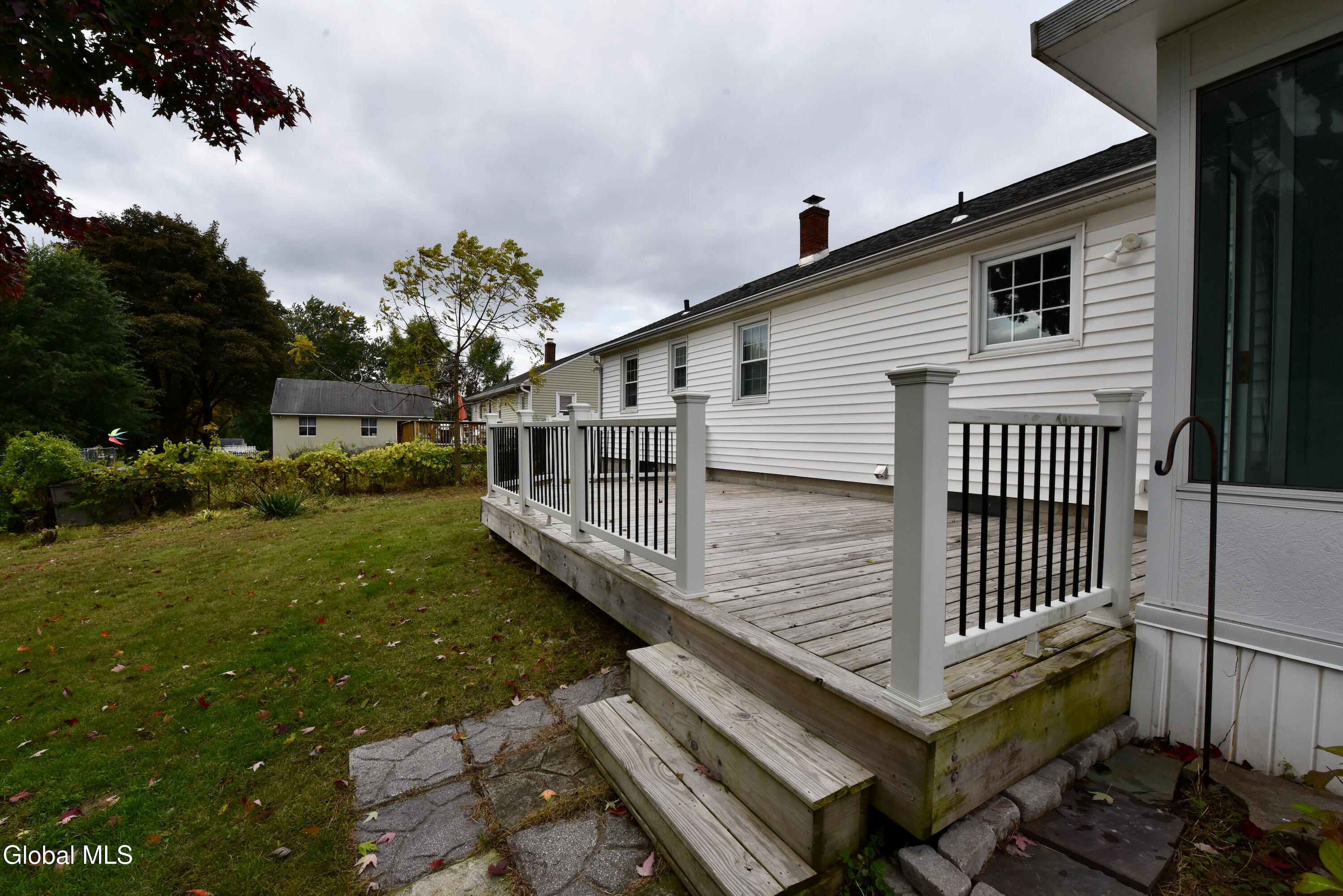 6 Marriner Avenue Colonie NY 12205
