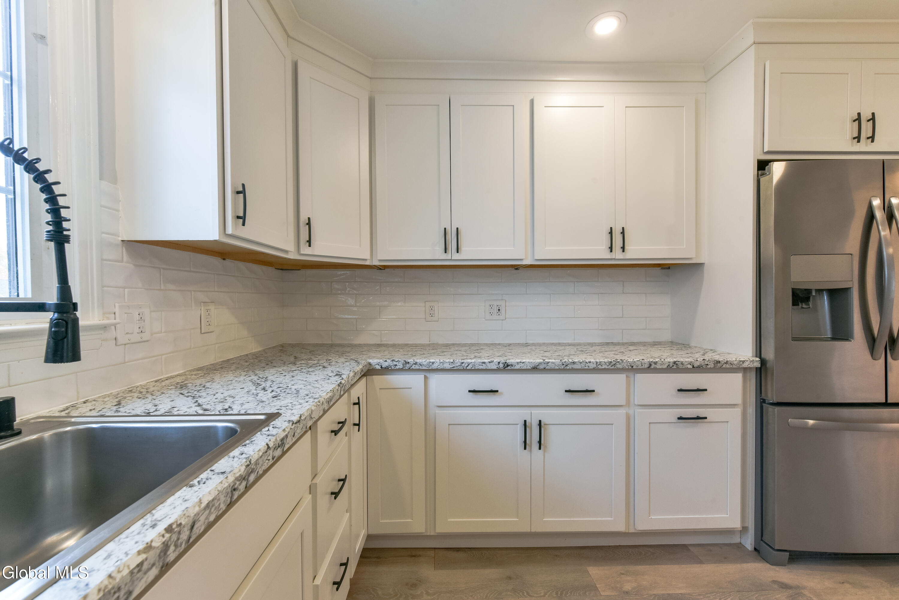 6 Marriner Avenue Colonie NY 12205
