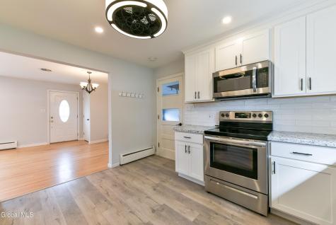 6 Marriner Avenue Colonie NY 12205