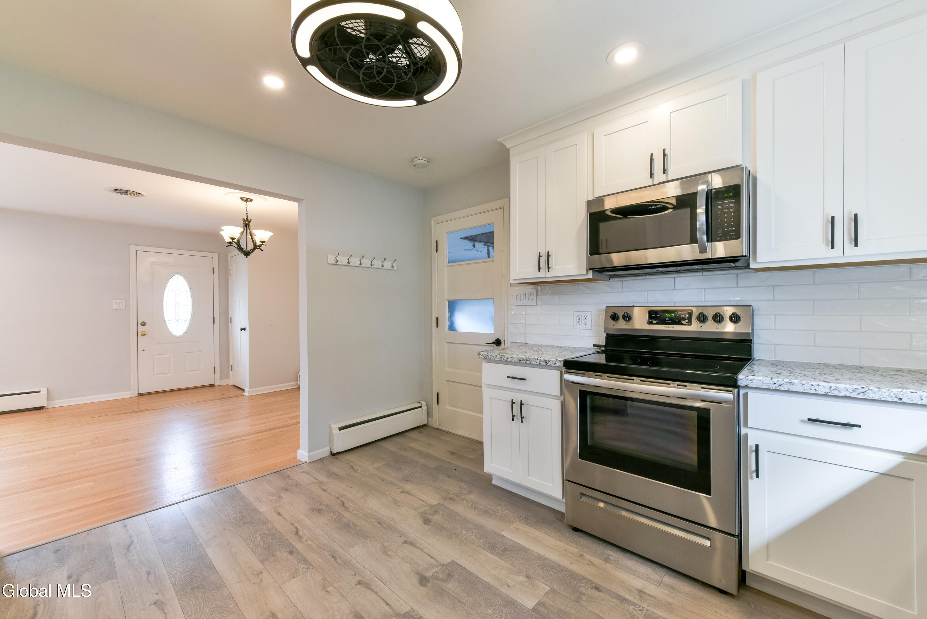6 Marriner Avenue Colonie NY 12205
