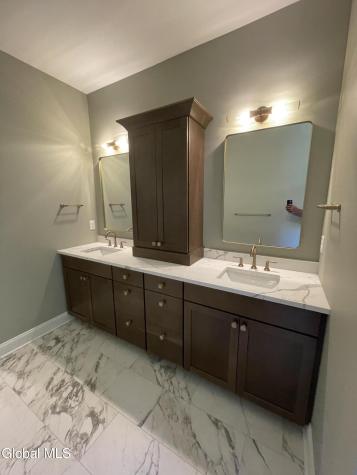 5 Kerr Drive Wilton NY 12831