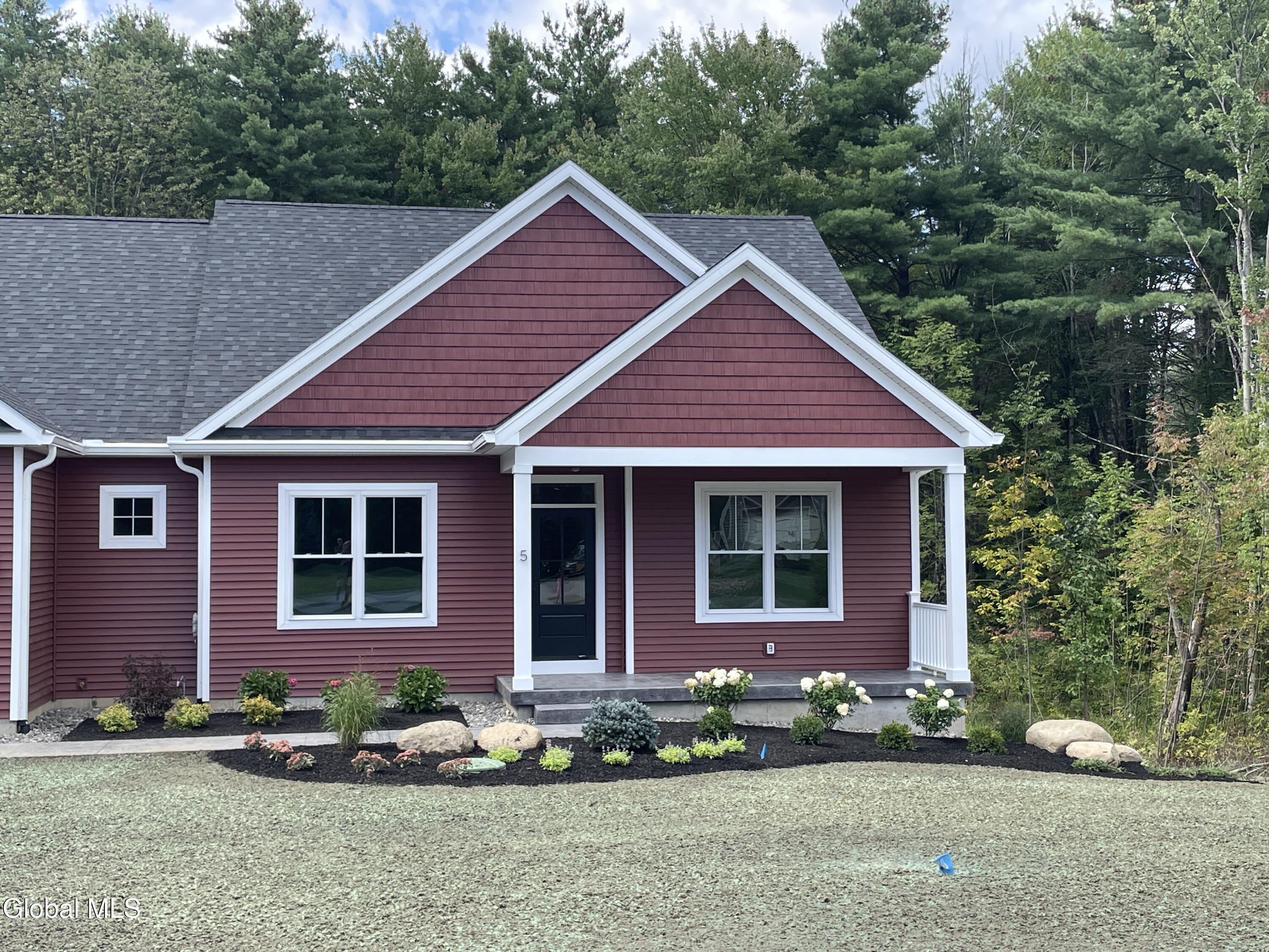 5 Kerr Drive Wilton NY 12831