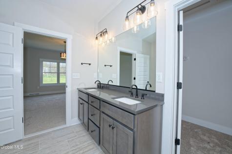 7 Quail Run Voorheesville NY 12186