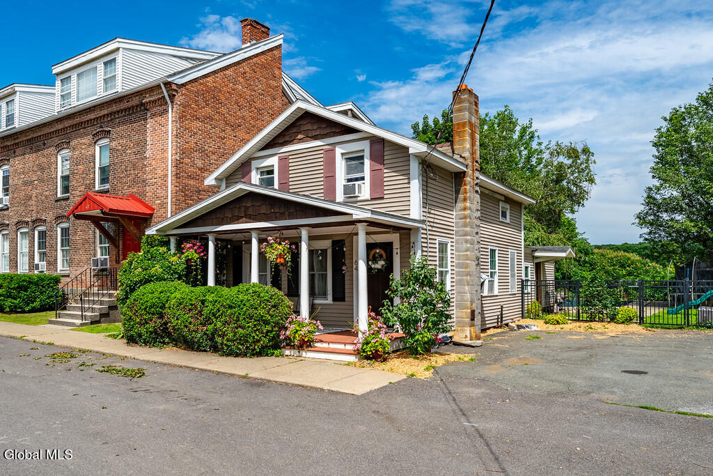 64 East Street Schaghticoke NY 12154