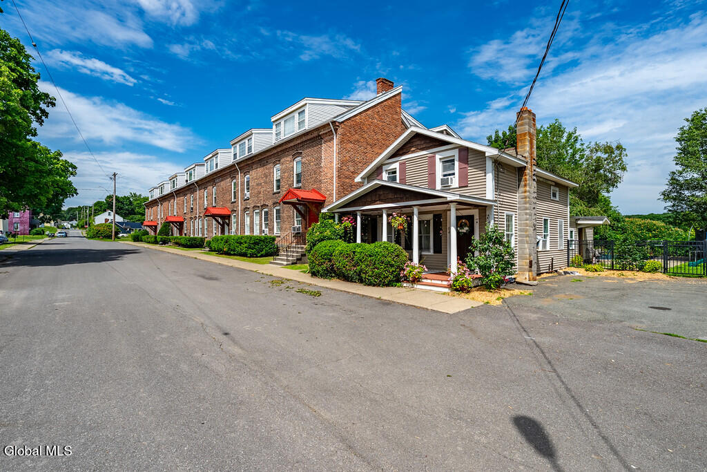 64 East Street Schaghticoke NY 12154