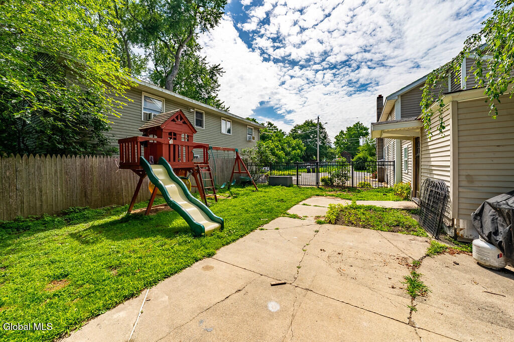 64 East Street Schaghticoke NY 12154