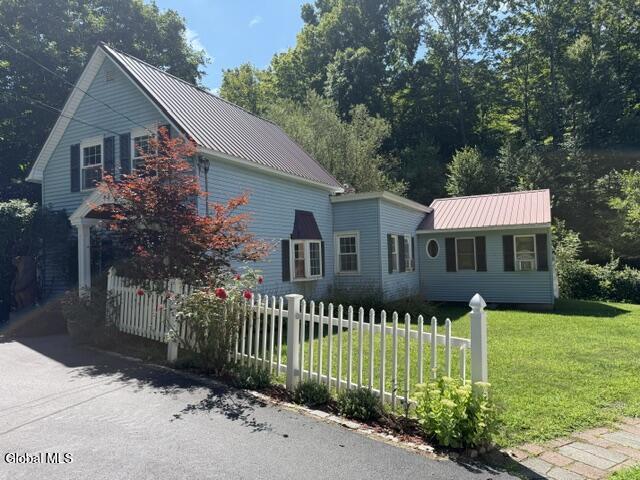 83 Powder Mill Road Valley Falls NY 12185