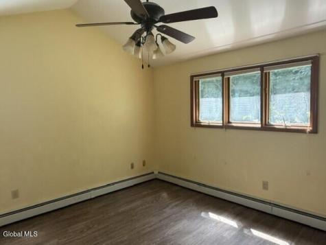 83 Powder Mill Road Valley Falls NY 12185