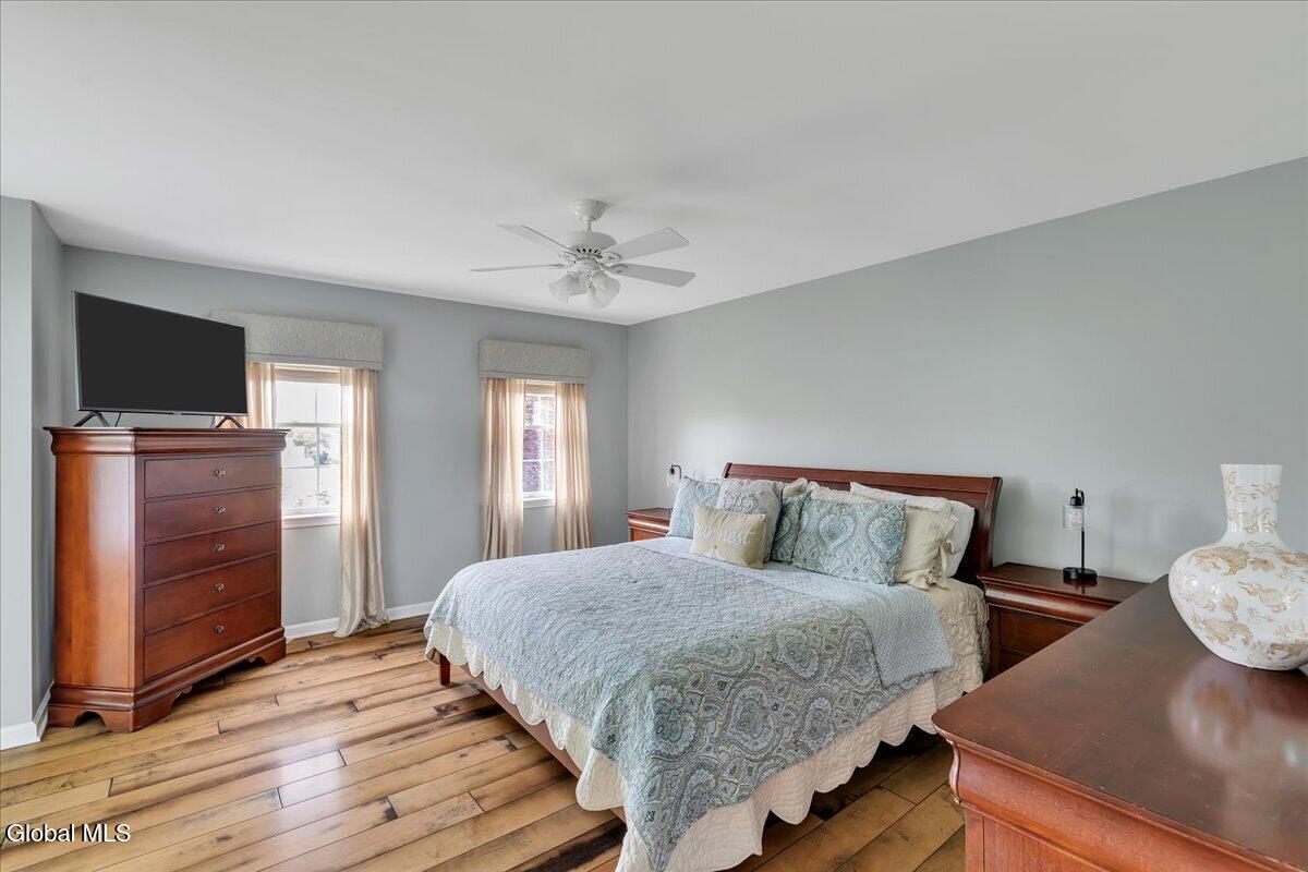 11 Brookhaven Lane East Greenbush NY 12061