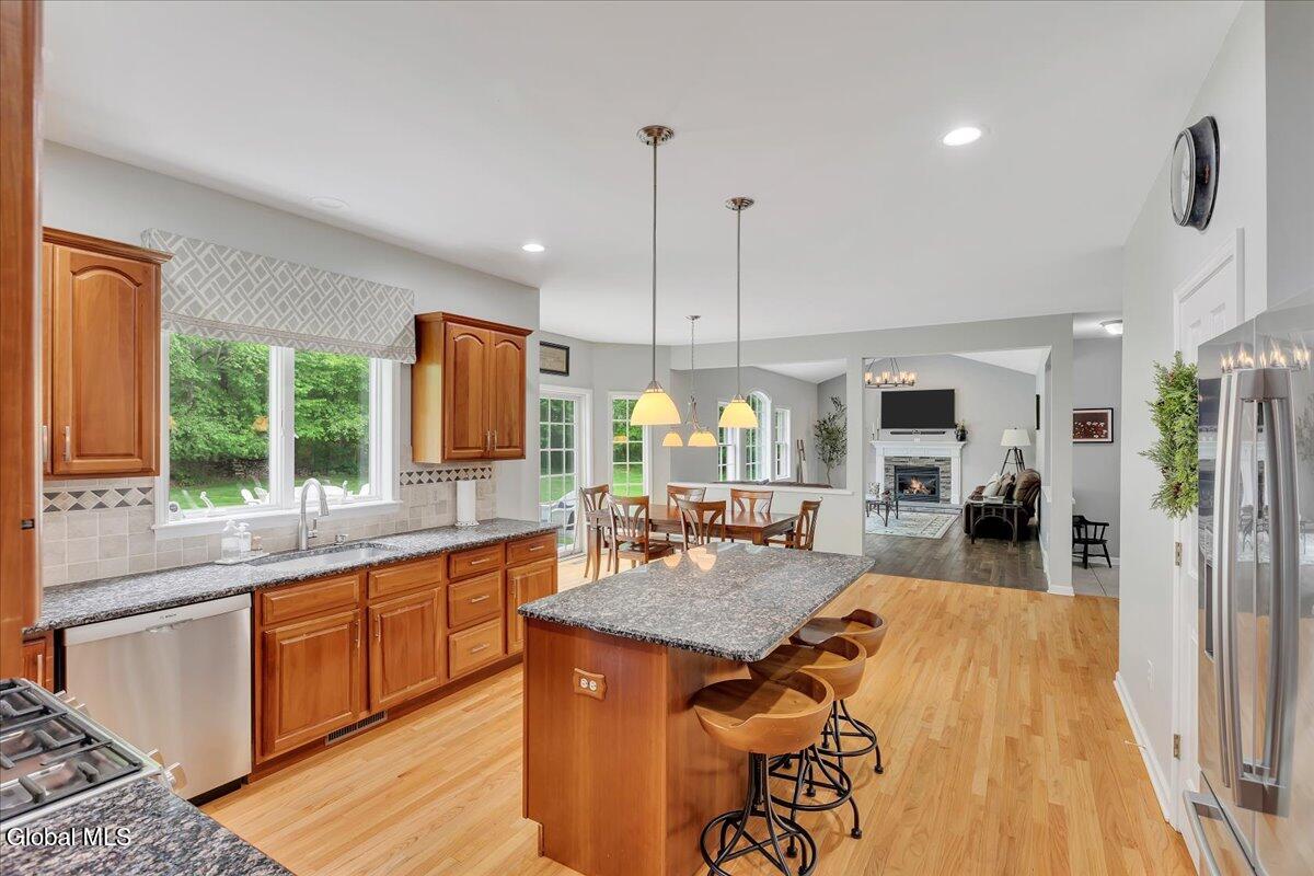 11 Brookhaven Lane East Greenbush NY 12061