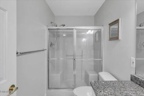 11 Brookhaven Lane East Greenbush NY 12061