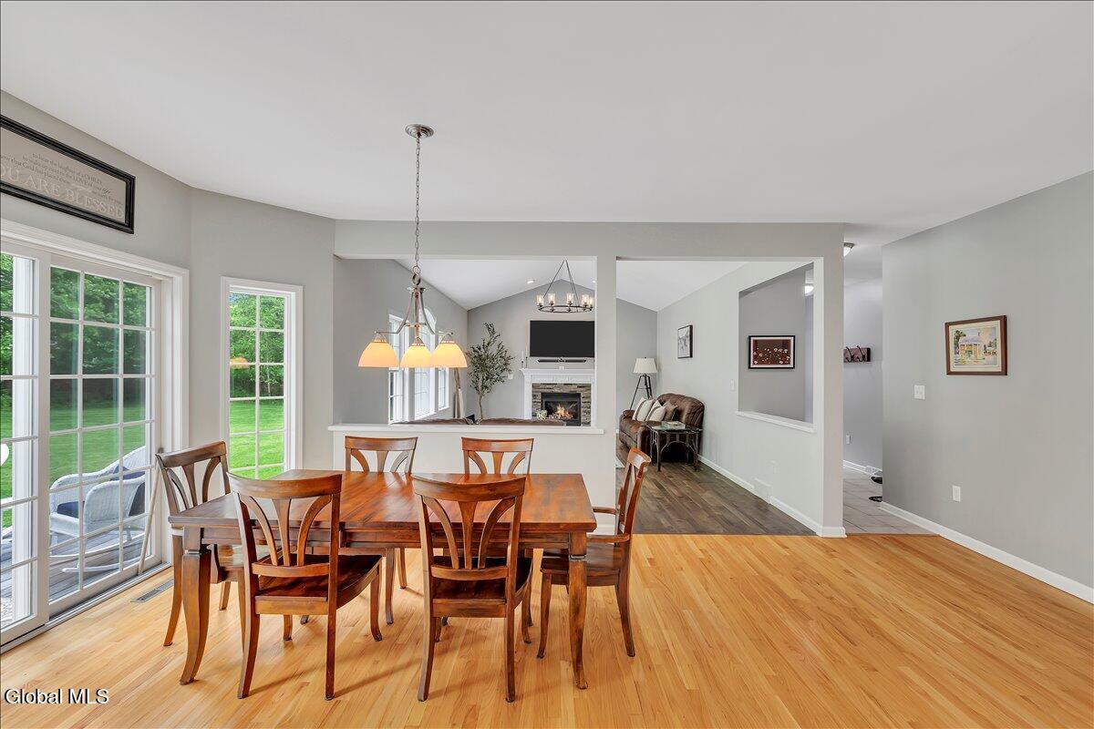 11 Brookhaven Lane East Greenbush NY 12061