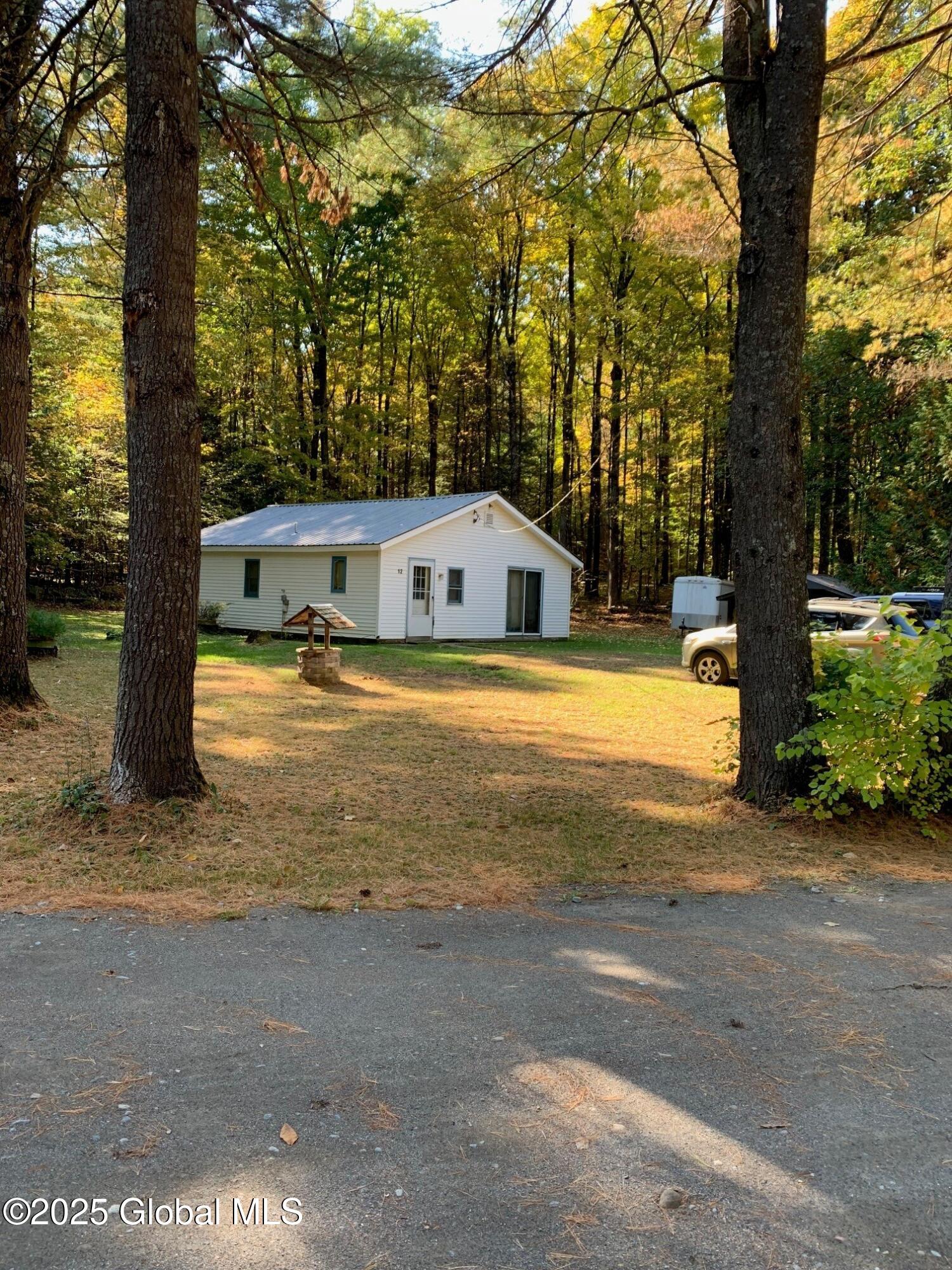 326 Middle Road Crown Point NY 12928