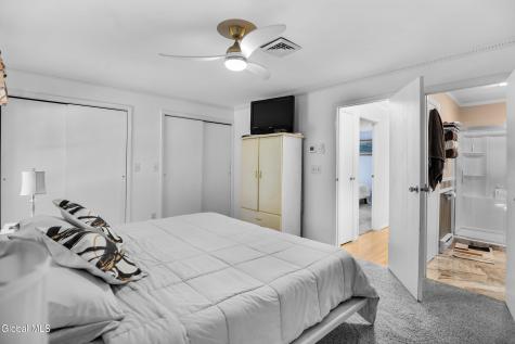 35 Meadow Rue Place Malta NY 12020