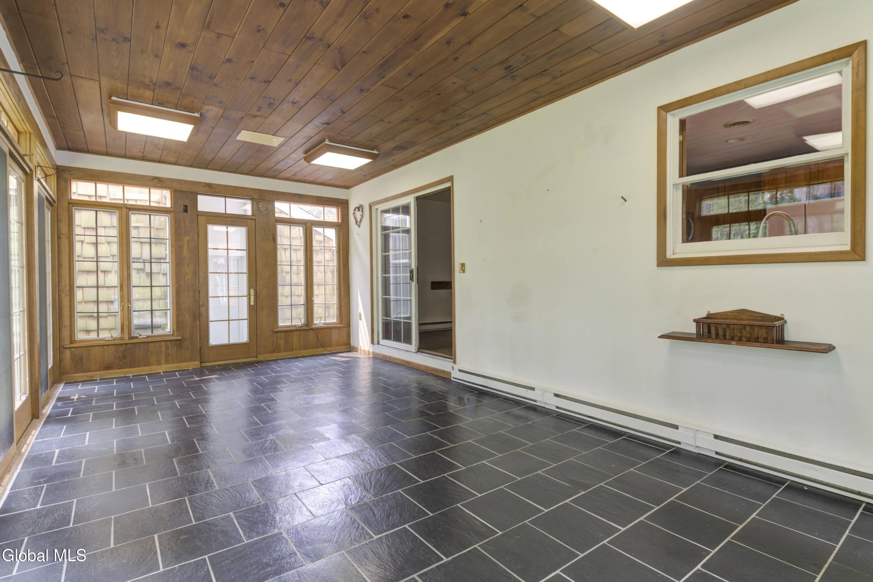 84 Climer Circle West Sand Lake NY 12196
