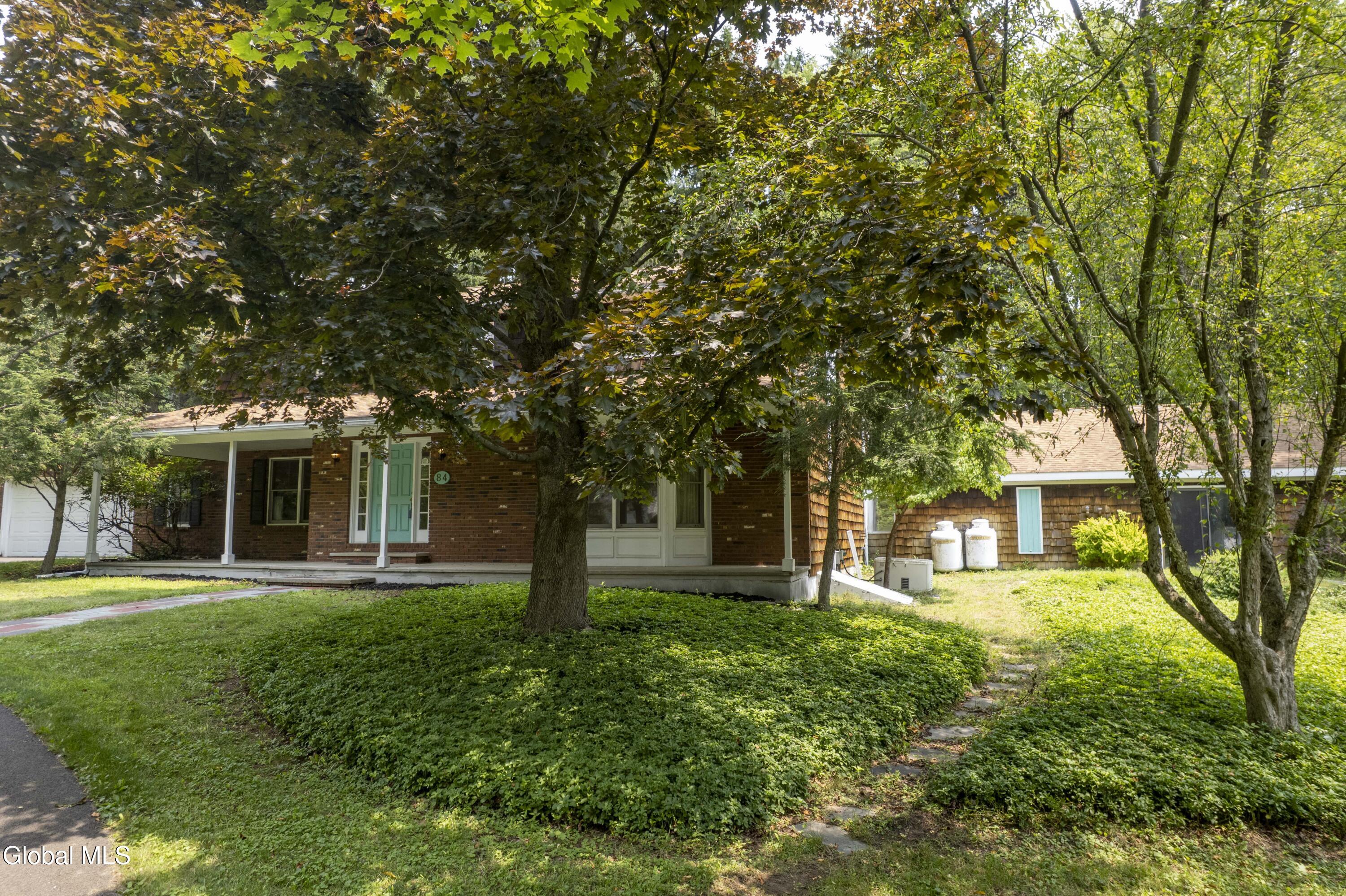 84 Climer Circle West Sand Lake NY 12196