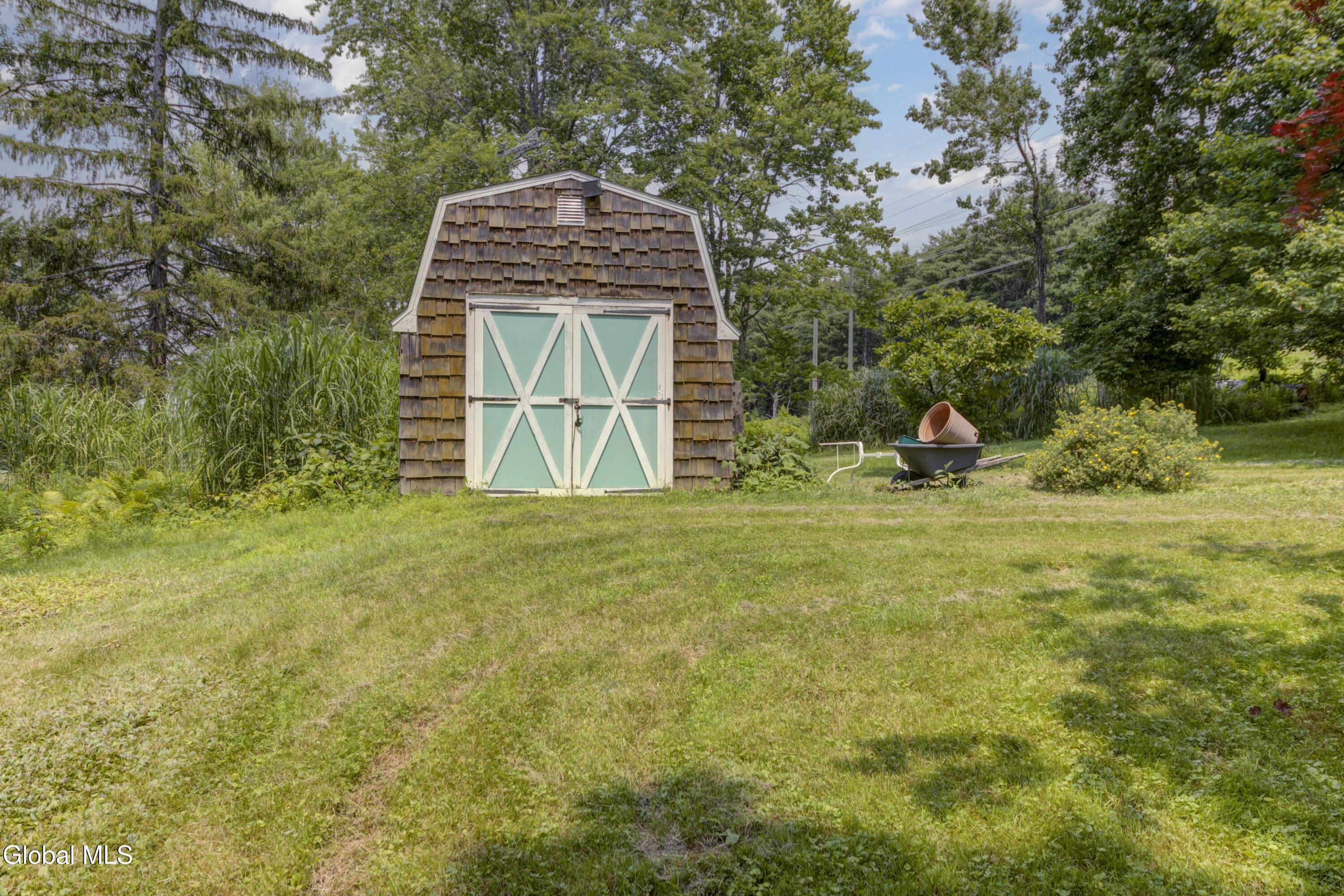 84 Climer Circle West Sand Lake NY 12196