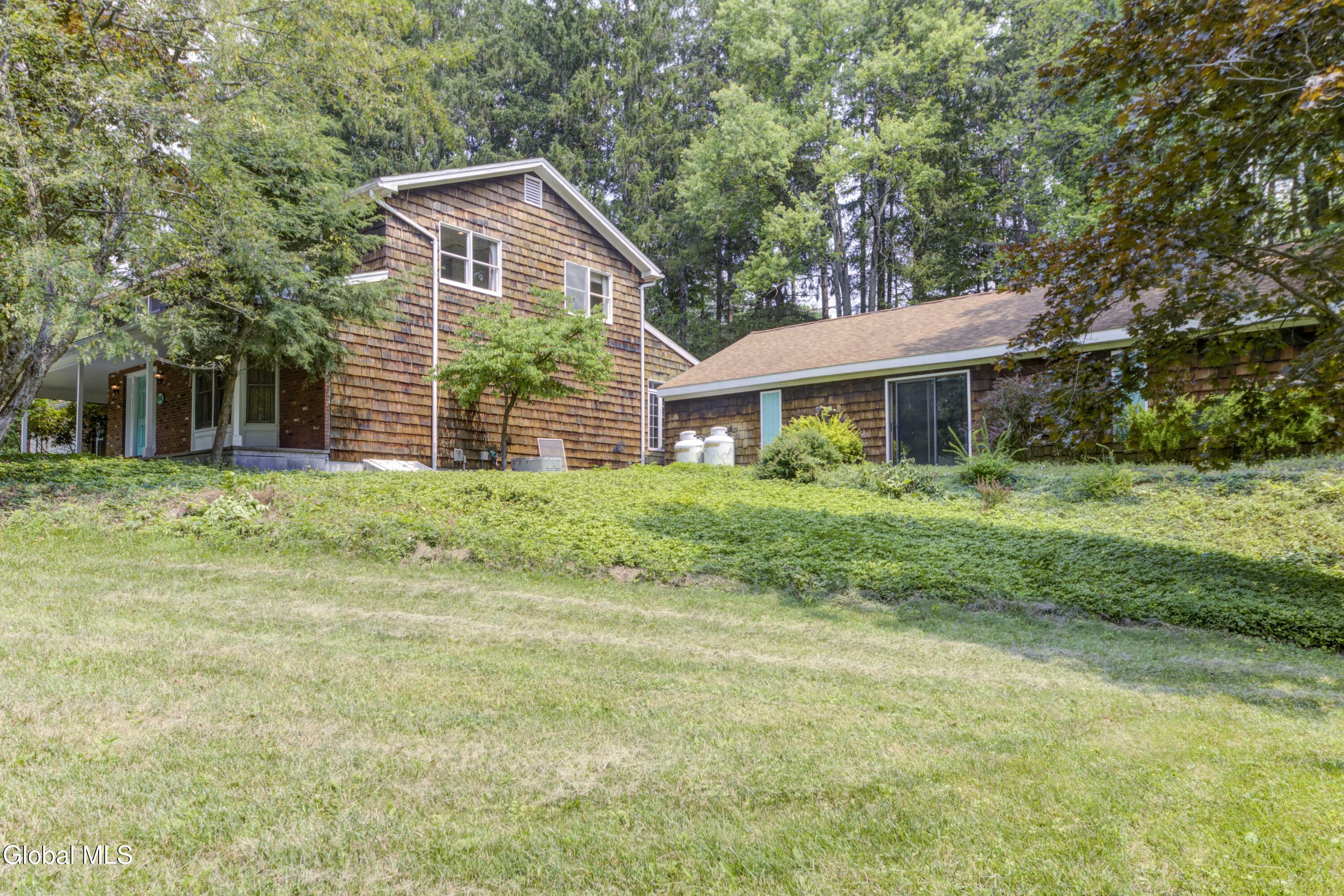84 Climer Circle West Sand Lake NY 12196