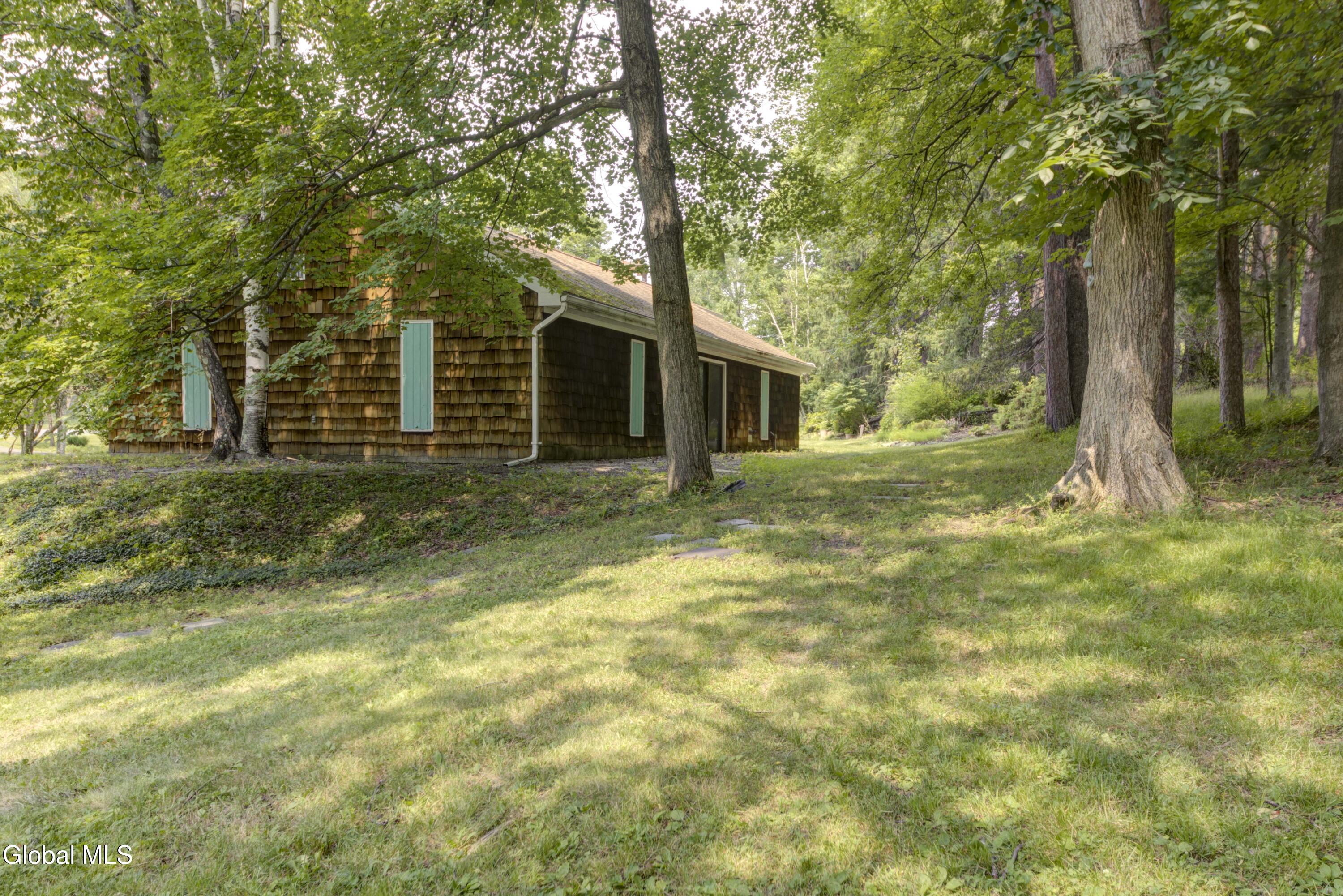 84 Climer Circle West Sand Lake NY 12196