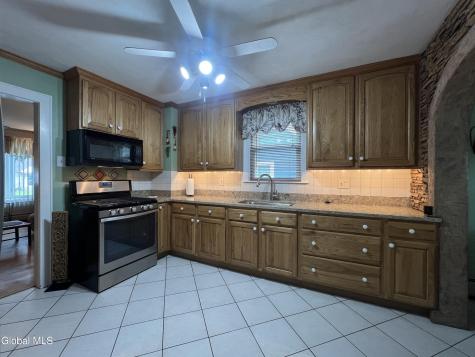 1222 Paul Avenue Schenectady NY 12306