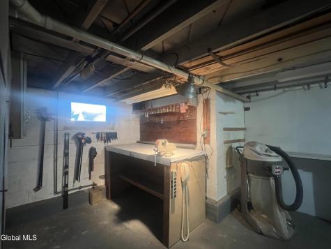 1222 Paul Avenue Schenectady NY 12306