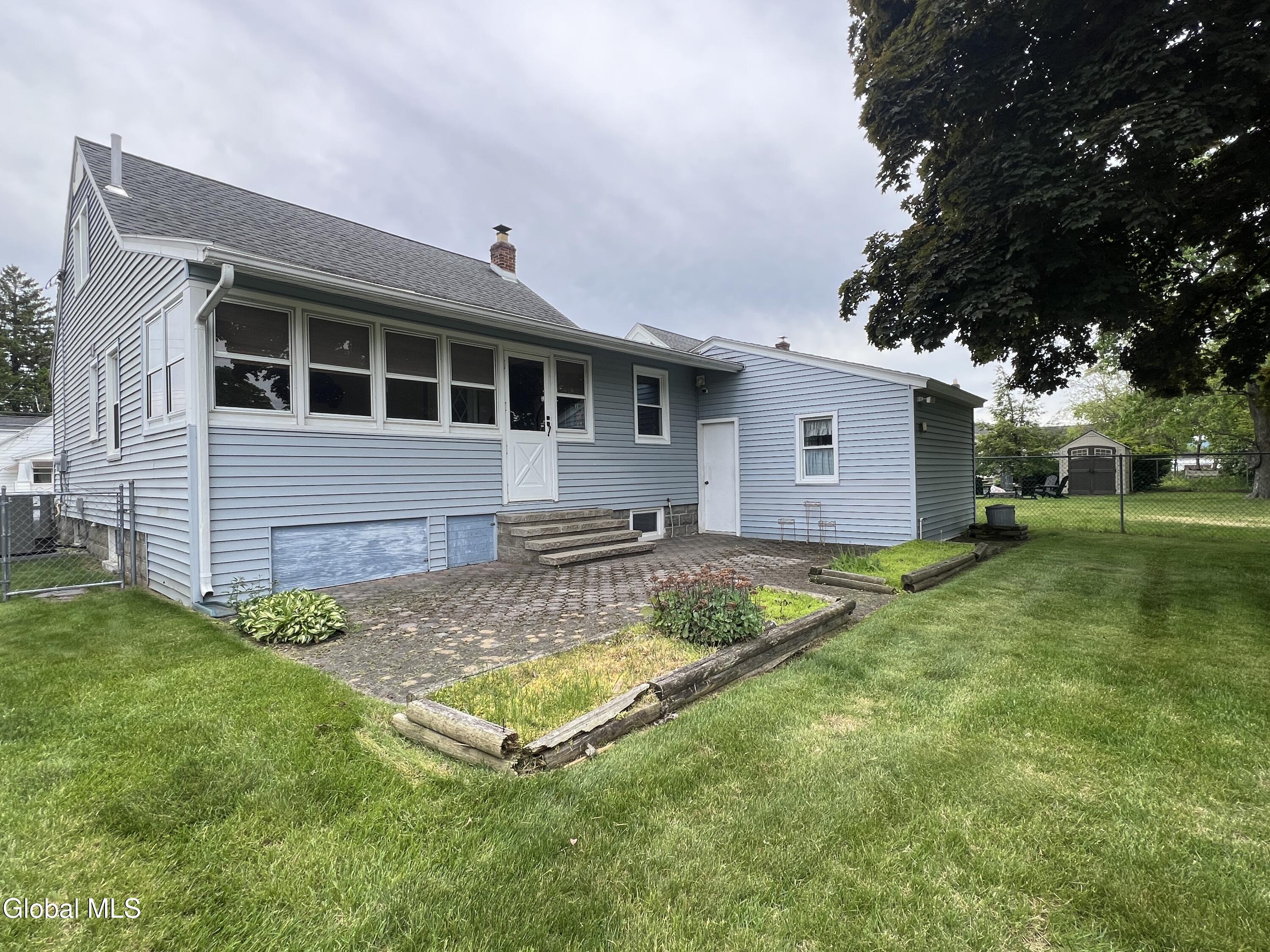 1222 Paul Avenue Schenectady NY 12306