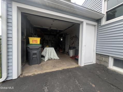 1222 Paul Avenue Schenectady NY 12306