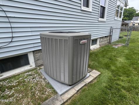 1222 Paul Avenue Schenectady NY 12306