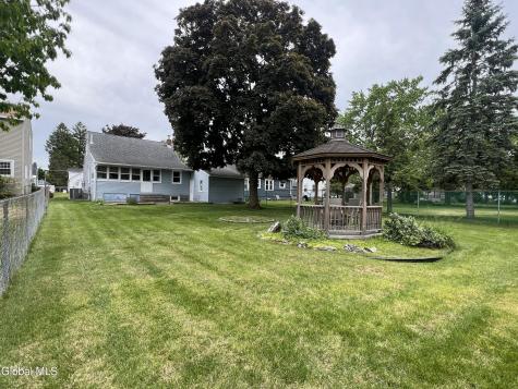 1222 Paul Avenue Schenectady NY 12306