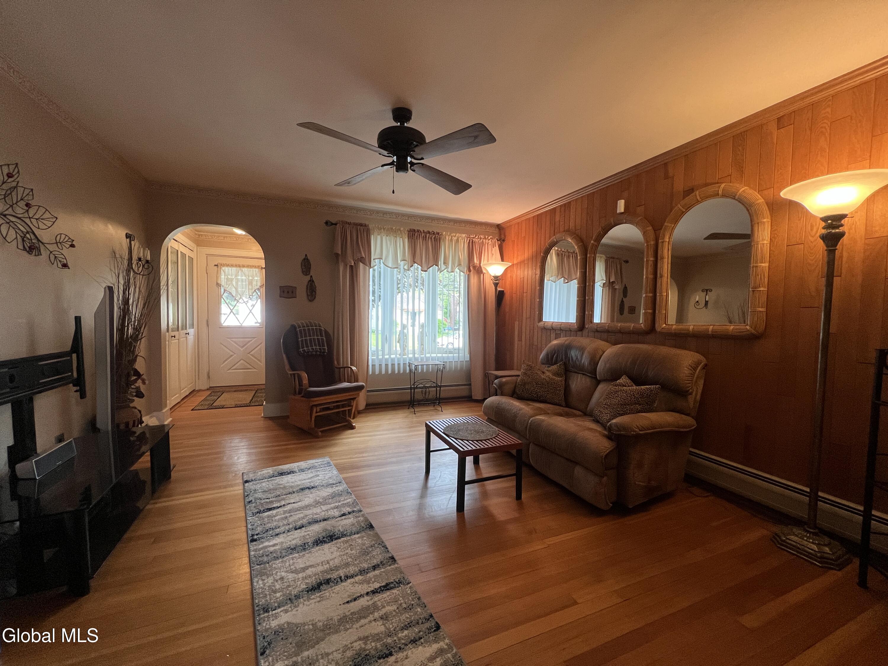 1222 Paul Avenue Schenectady NY 12306