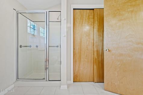 8 Wedge Road Delmar NY 12054