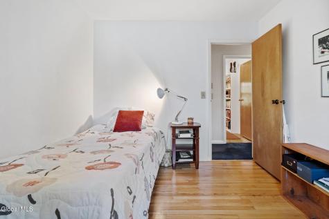 8 Wedge Road Delmar NY 12054