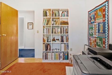 8 Wedge Road Delmar NY 12054