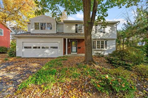 8 Wedge Road Delmar NY 12054