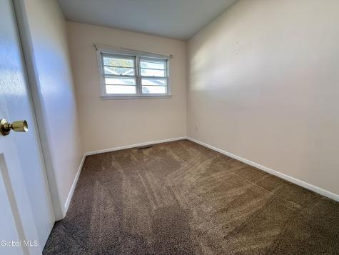 8 Martingale Drive Albany NY 12205