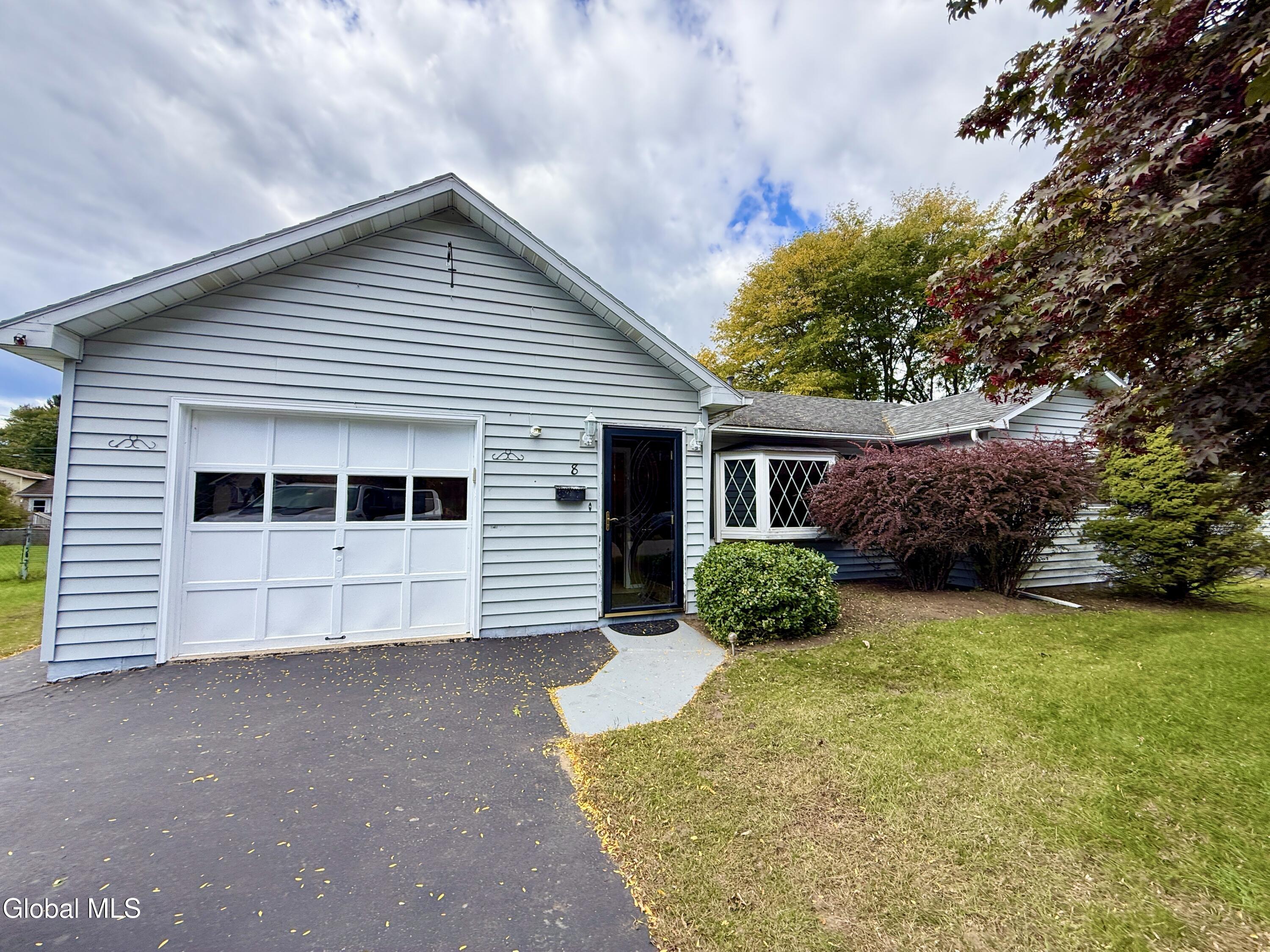 8 Martingale Drive Albany NY 12205
