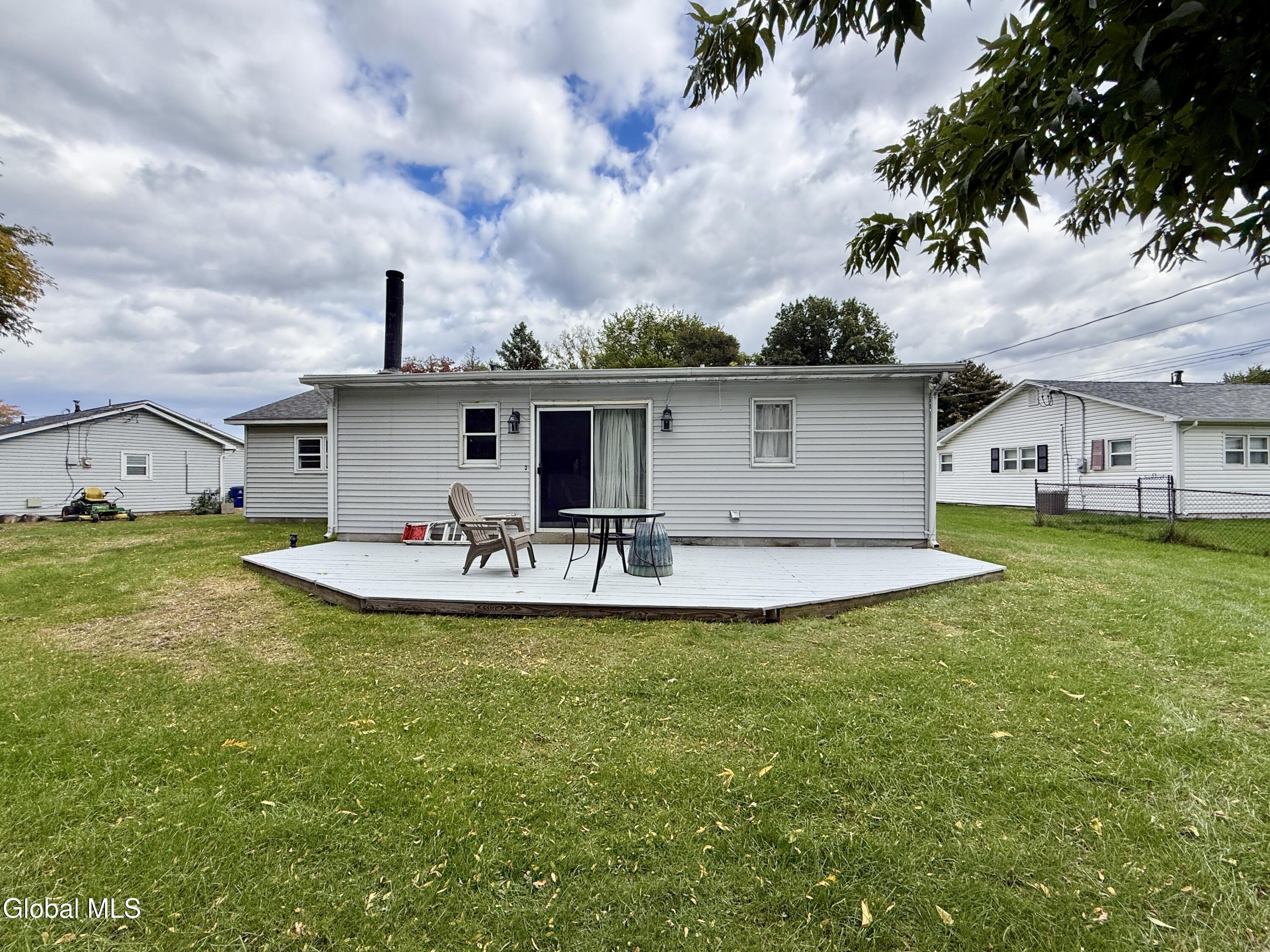 8 Martingale Drive Albany NY 12205