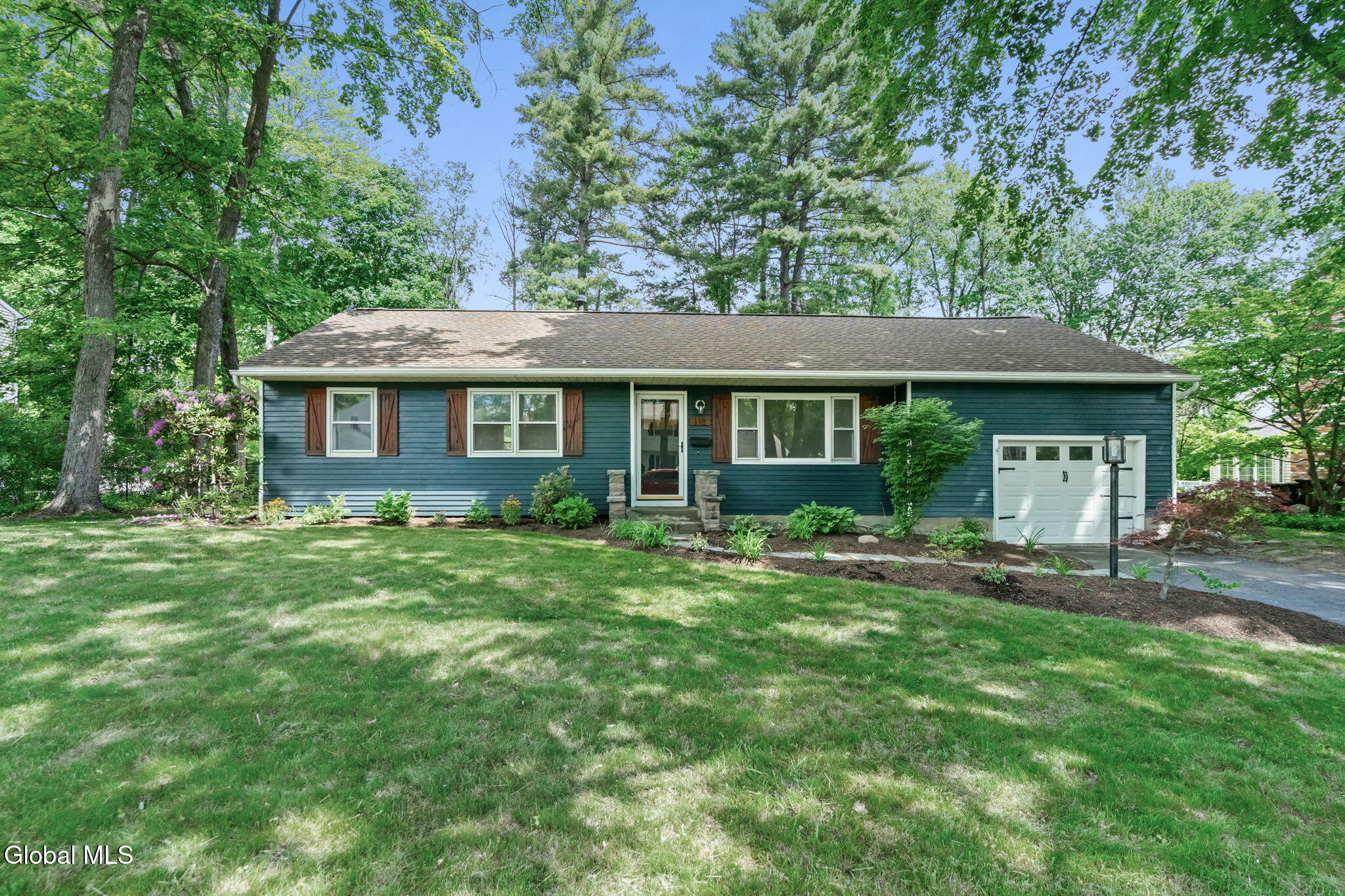 118 E Poplar Drive Delmar NY 12054