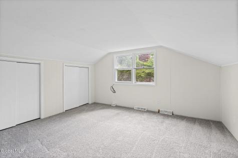 118 E Poplar Drive Delmar NY 12054