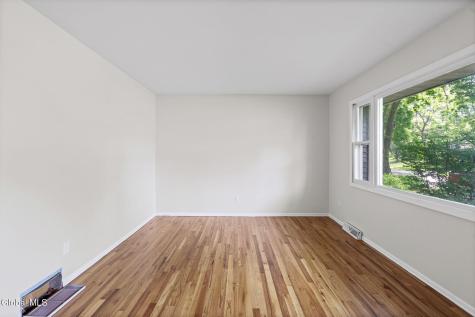 118 E Poplar Drive Delmar NY 12054