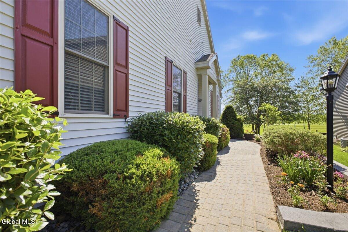 86 Meldon Circle Queensbury NY 12804