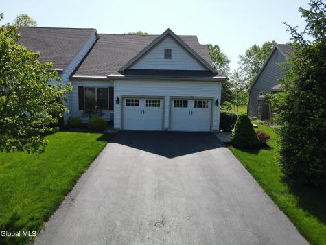 86 Meldon Circle Queensbury NY 12804