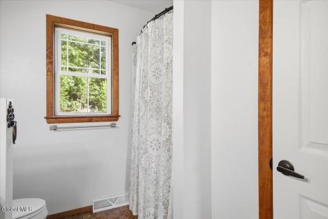 44 Cloverleaf Drive Warrensburg NY 12885