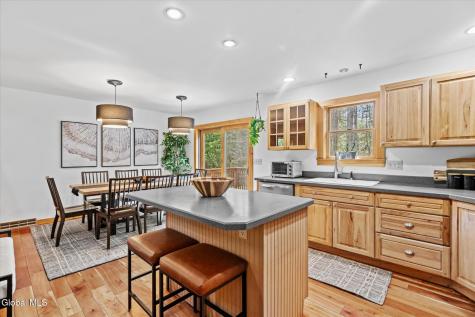 5 Kingsley Lane Chestertown NY 12817