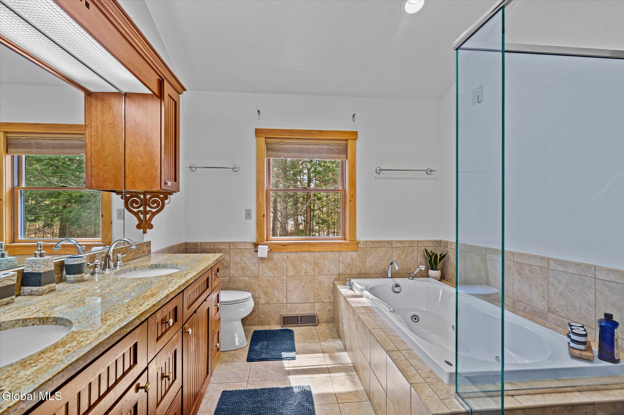 5 Kingsley Lane Chestertown NY 12817